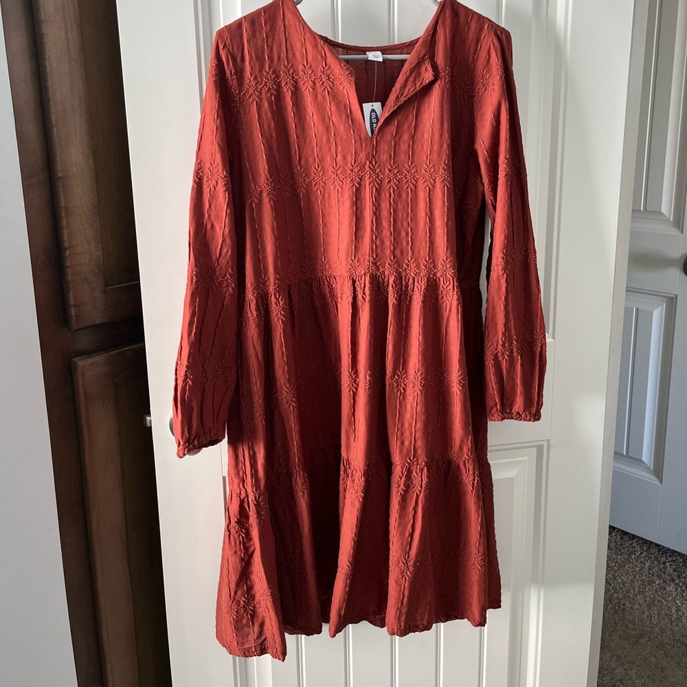 Old Navy knee-length dress
